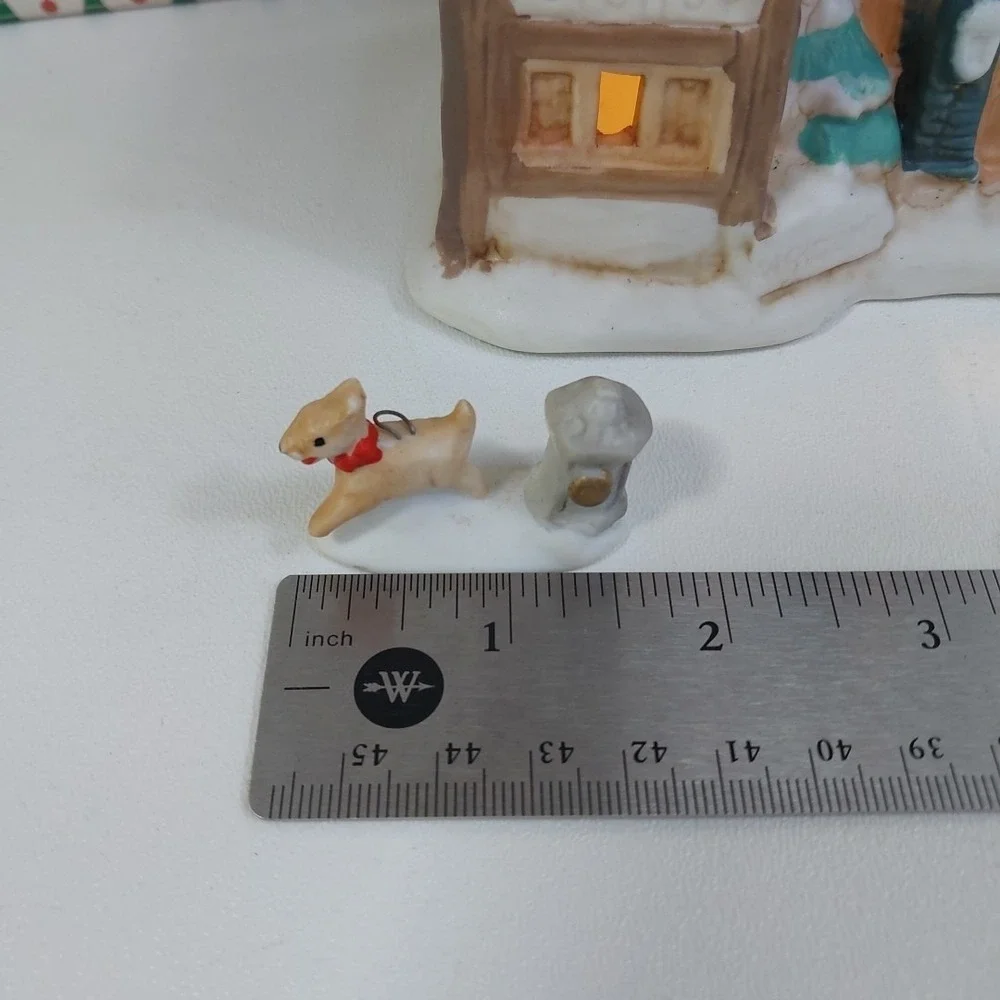 Vintage Christmas Village Lighted House 